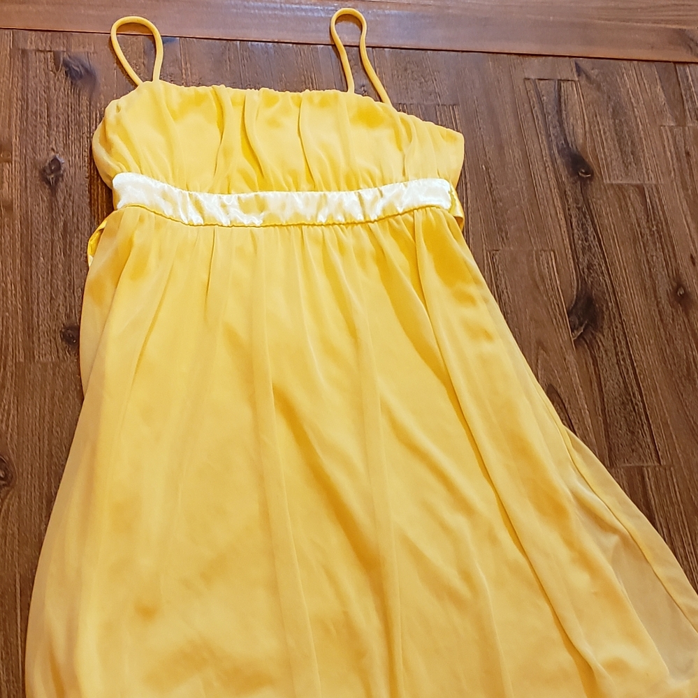 Formal yellow dress, spaghetti strap
